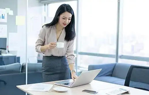 连城传媒影视公司轮播图4